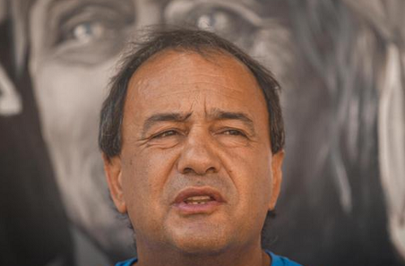 “Esilio”, al Massimo la storia di Mimmo Lucano